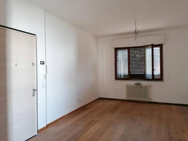 Appartamento in vendita a La Prada, Carrara