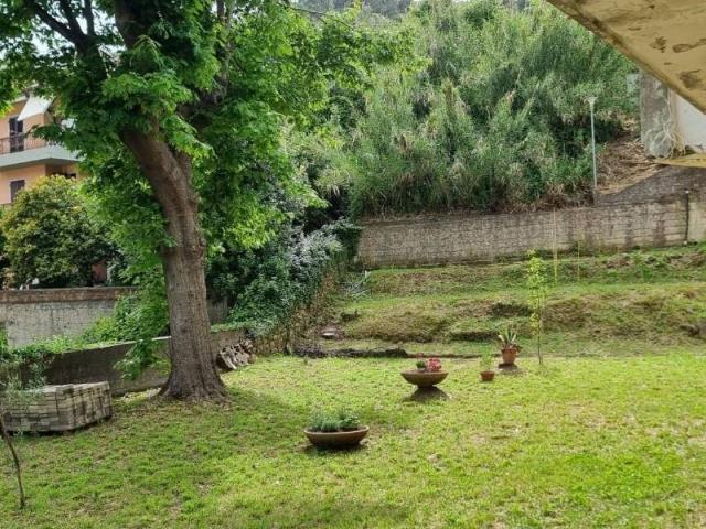 Appartamento in vendita a Sorgnano, Carrara