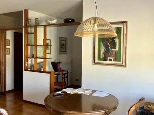 Appartamento in vendita a Bonascola, Carrara