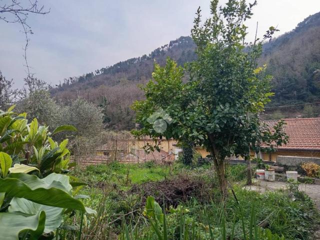 Appartamento in vendita a Carrara, Toscana