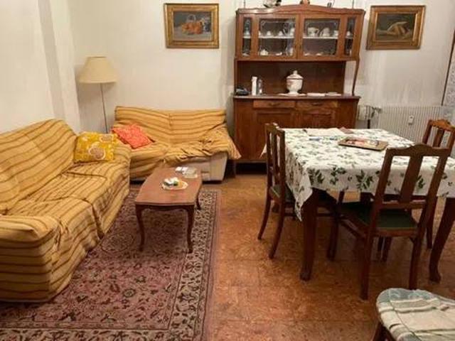 Appartamento in vendita a Marina di Carrara, Carrara