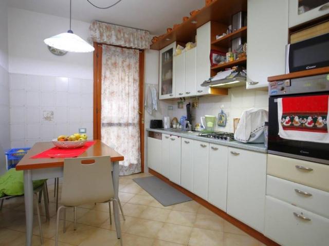 Appartamento in vendita a Bonascola, Carrara