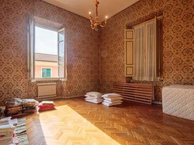 Appartamento in vendita a Carrara, Toscana