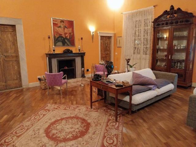 Appartamento in vendita a Fabbrica, Carrara