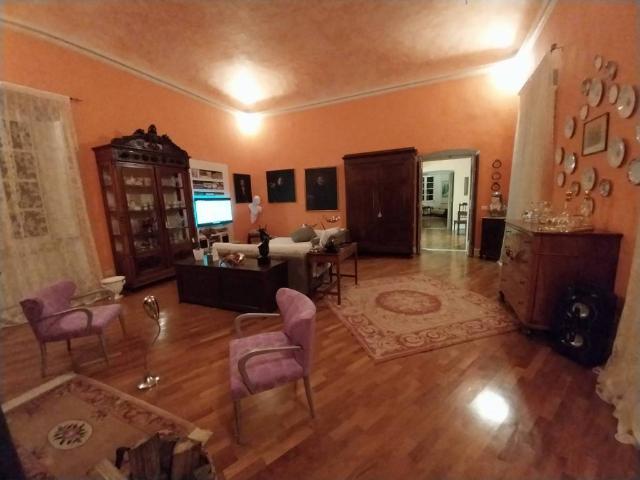 Appartamento in vendita a Fabbrica, Carrara