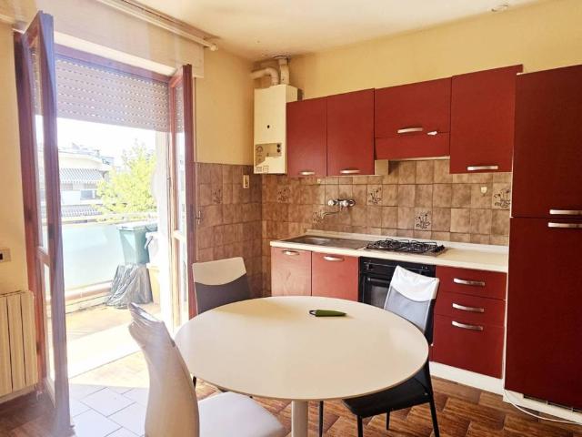 Appartamento in vendita a Marina di Carrara, Carrara