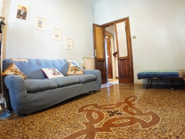 Appartamento in vendita a Fabbrica, Carrara