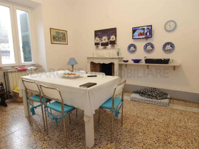 Appartamento in vendita a Pontecimato, Carrara