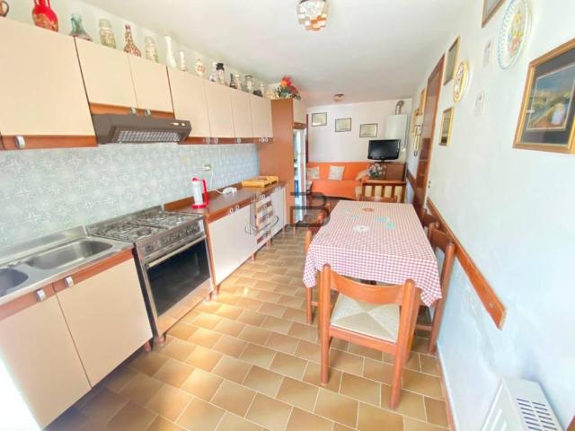 Appartamento in vendita a Marina di Carrara, Carrara