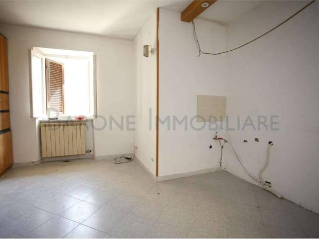 Appartamento in vendita a Carrara, Toscana