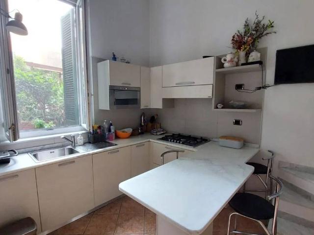Appartamento in vendita a Carrara, Toscana