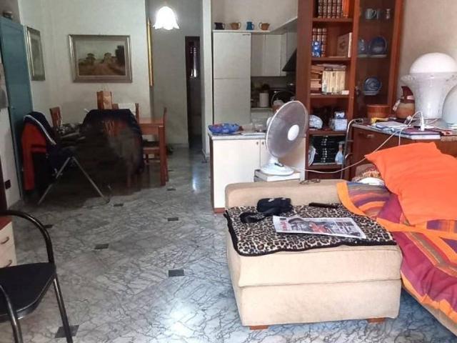 Appartamento in vendita a Marina di Carrara, Carrara