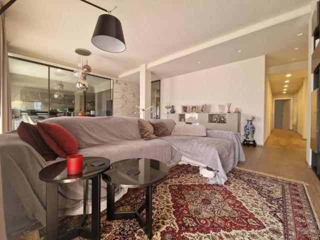 Appartamento in vendita a Marina di Carrara, Carrara