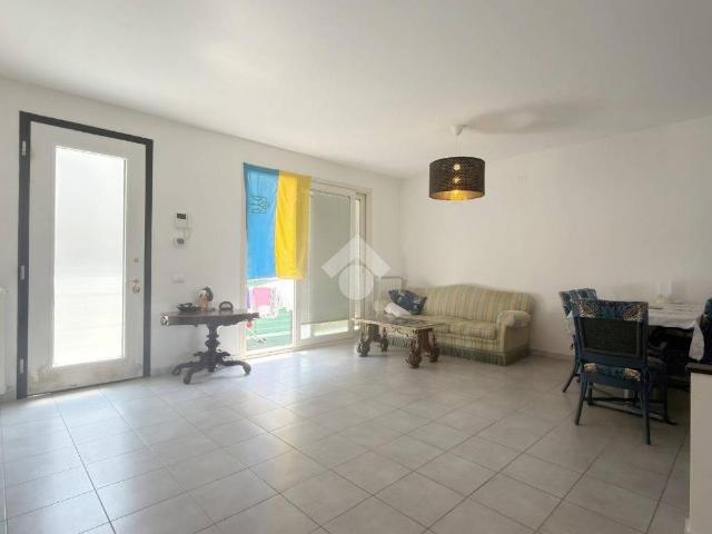 Appartamento in vendita a Marina di Carrara, Carrara