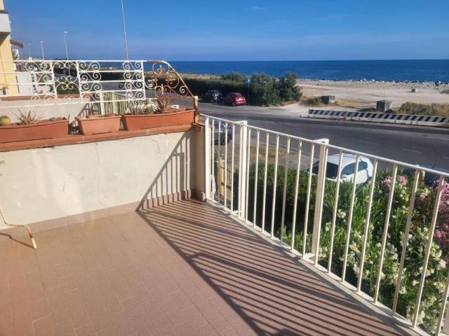 Appartamento in vendita a Marina di Carrara, Carrara