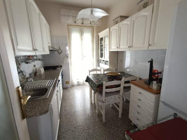 Appartamento in vendita a Fabbrica, Carrara