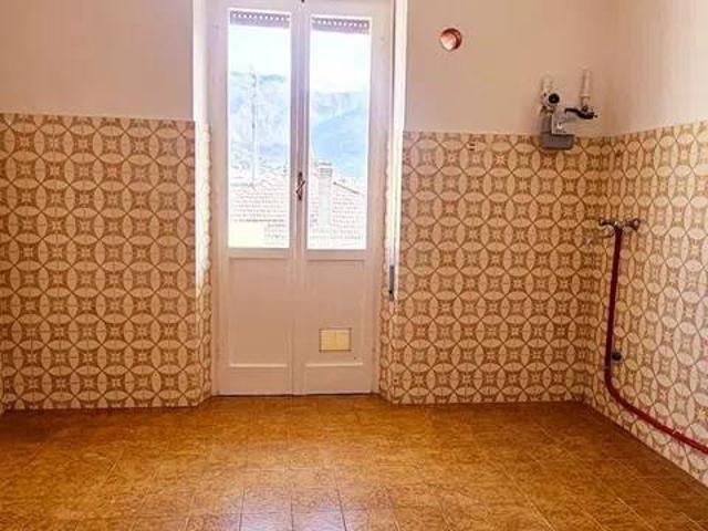 Appartamento in vendita a Perticata, Carrara