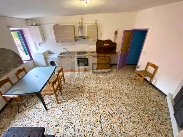 Appartamento in vendita a Carrara, Toscana