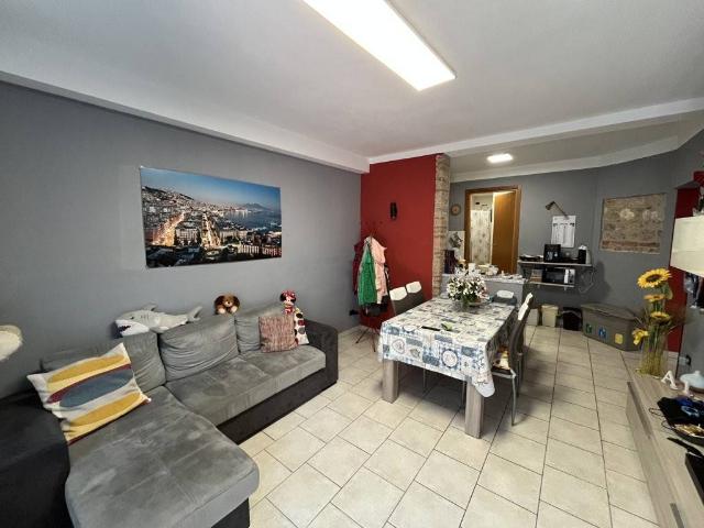 Appartamento in vendita a Carrara, Toscana