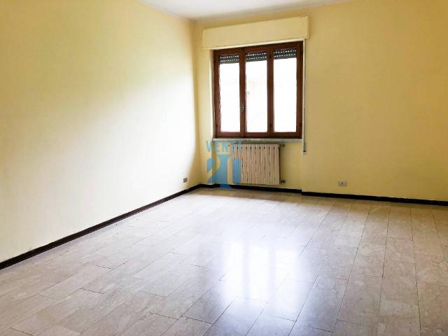 Appartamento in vendita a Carrara, Toscana
