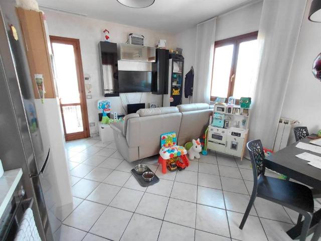 Appartamento in vendita a Marina di Carrara, Carrara