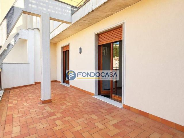 Appartamento in vendita a Pontecimato, Carrara