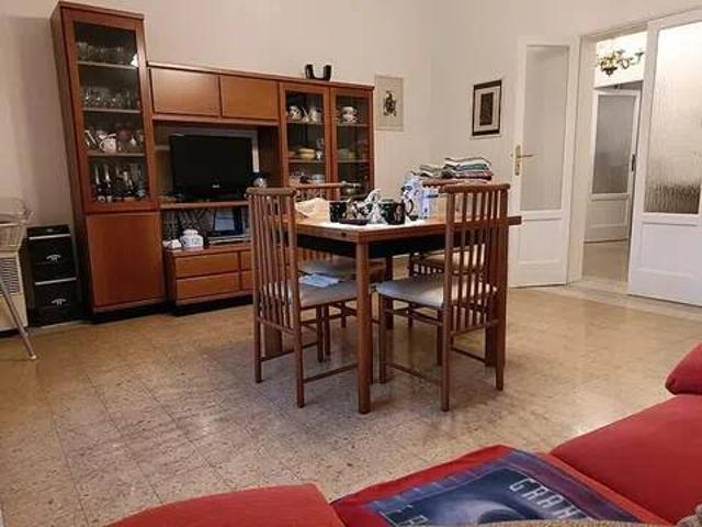 Appartamento in vendita a Carrara, Toscana