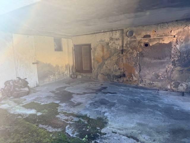 Appartamento in vendita a Carrara, Toscana