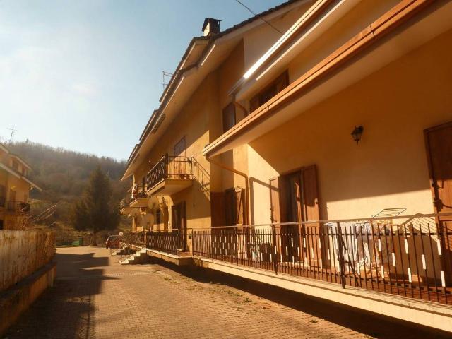 Appartamento in vendita a Carsoli, Abruzzo