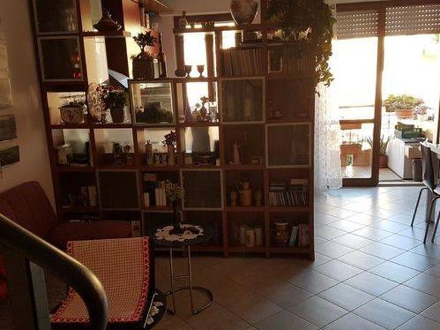 Appartamento in vendita a Lucrezia, Cartoceto