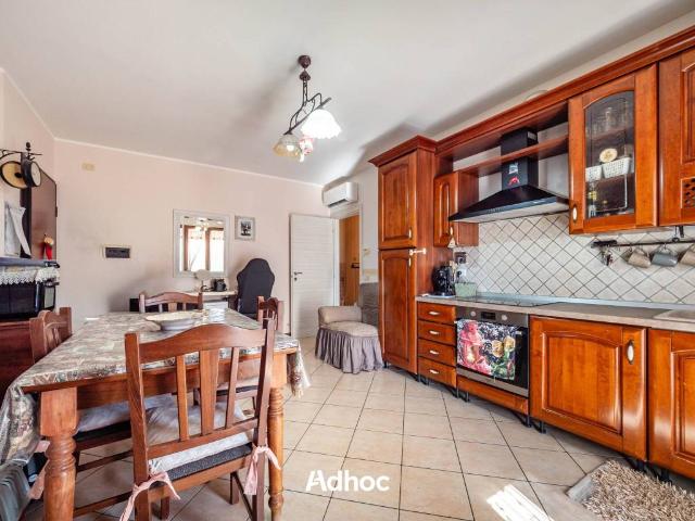 Appartamento in vendita a Lucrezia, Cartoceto
