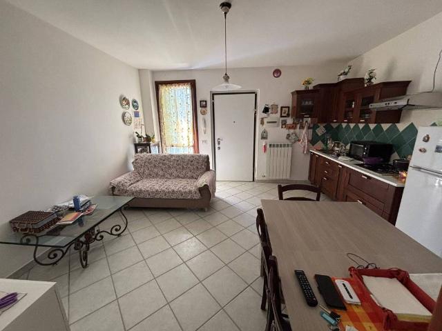 Appartamento in vendita a Viali, Marche