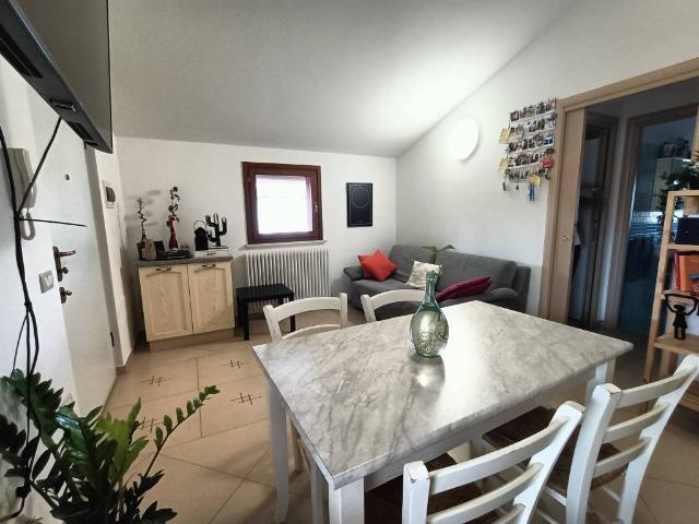Appartamento in vendita a Marche, Pesaro E Urbino