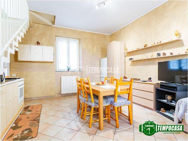 Appartamento in vendita a Carugate, Lombardia