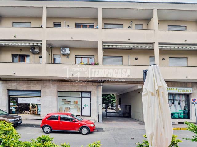 Appartamento in vendita a Carugate, Lombardia