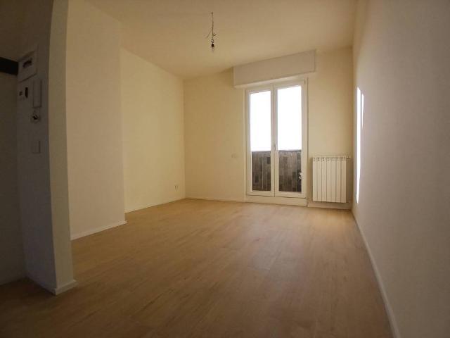 Appartamento in vendita a Carugate, Milano