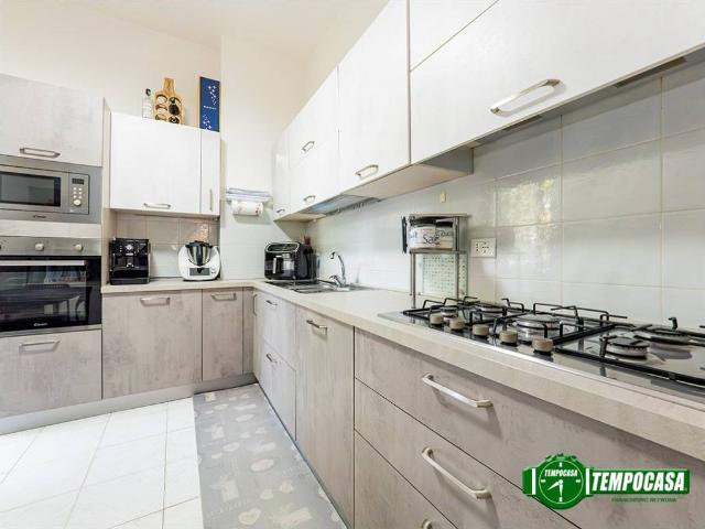 Appartamento in vendita a Carugate, Lombardia