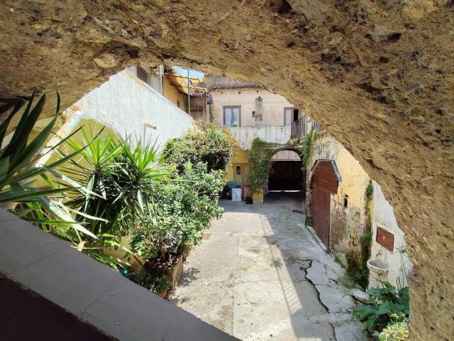 Appartamento in vendita a Casagiove, Campania