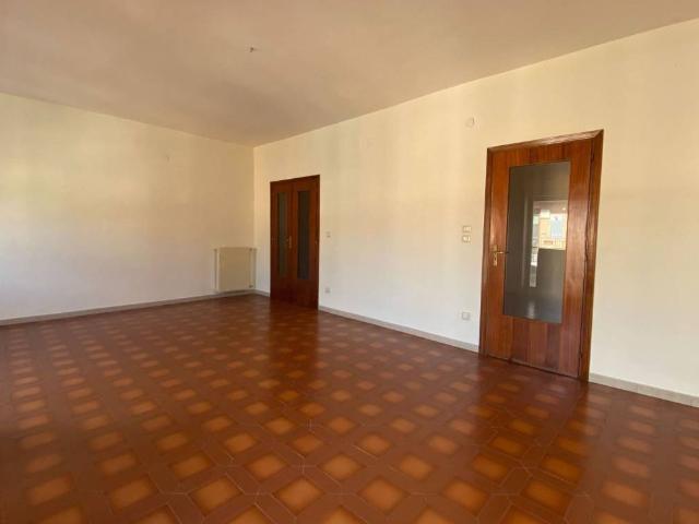 Appartamento in vendita a Casagiove, Campania