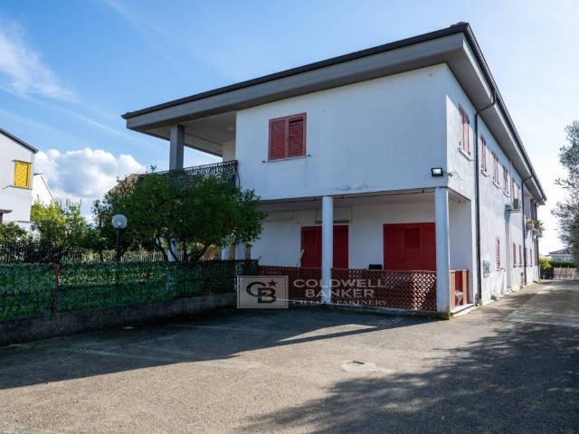 Appartamento in vendita a Casal Velino Marina, Campania