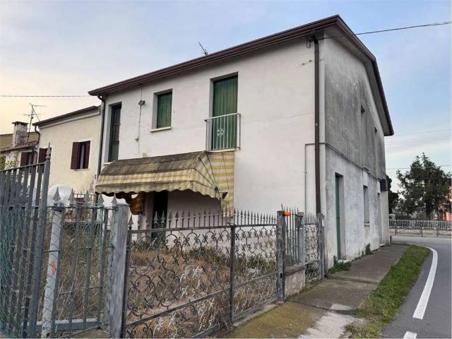 Appartamento in vendita a Casale Di Scodosia, Veneto