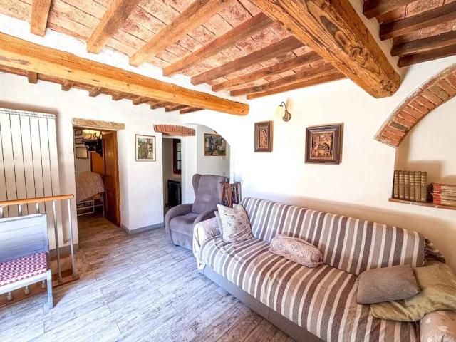 Appartamento in vendita a La Valle, Casale Marittimo