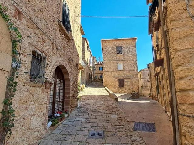 Appartamento in vendita a La Valle, Casale Marittimo
