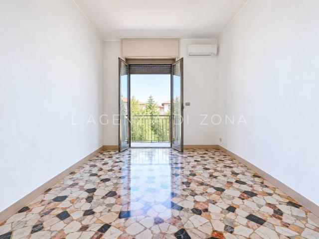 Appartamento in vendita a Casalecchio di Reno, Bologna