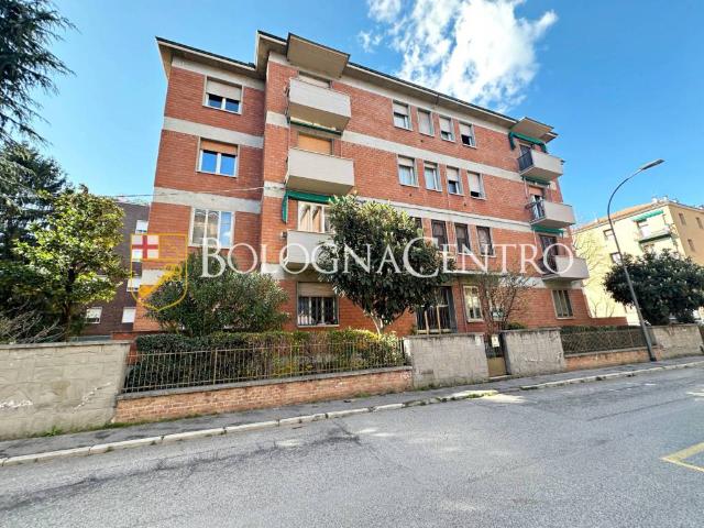 Appartamento in vendita a Unione dei comuni Valli del Reno, Lavino e Samoggia, Casalecchio Di Reno
