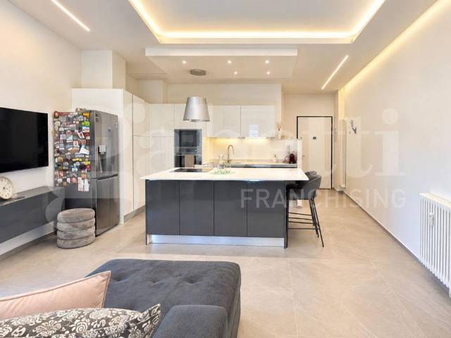 Appartamento in vendita a Casalecchio di Reno, Bologna