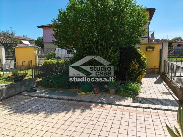 Appartamento in vendita a Casaletto Ceredano, Lombardia