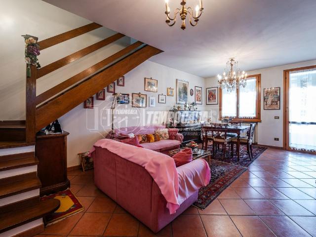 Appartamento in vendita a Tresinaro - Secchia, Re