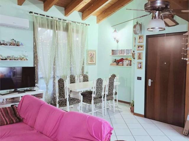 Appartamento in vendita a Tresinaro - Secchia, Re