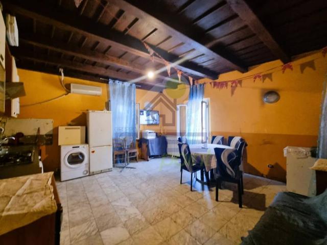 Appartamento in vendita a Casalpusterlengo, Lombardia